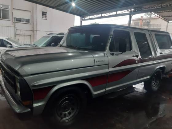 FORD F-1000 3.9 CD DIESEL 2P MANUAL FORD F-1000 3.9 CD DIESEL 2P MANUAL
